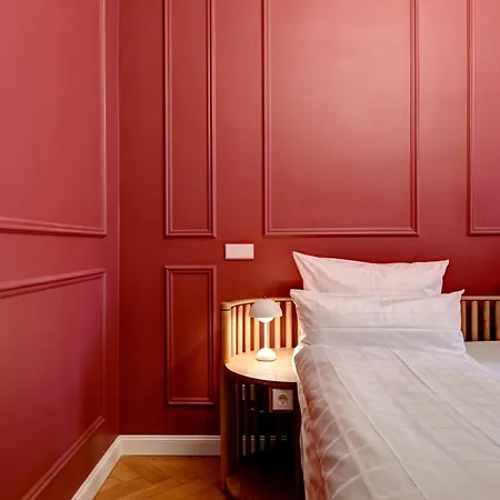 Uhland Hotel Mnichov