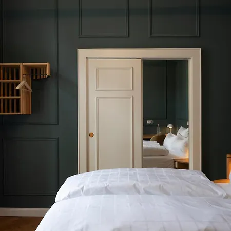 Uhland Hotel Mnichov