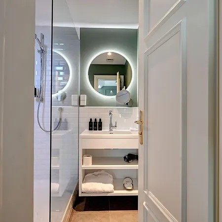 ホテル ウーランド 3*