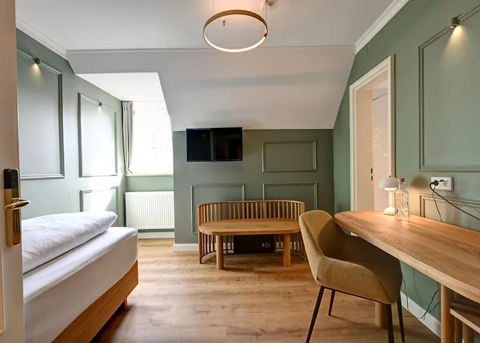 Uhland Hotel Munich